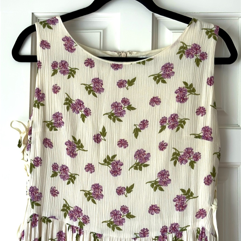 Floral Dress With Tie Details